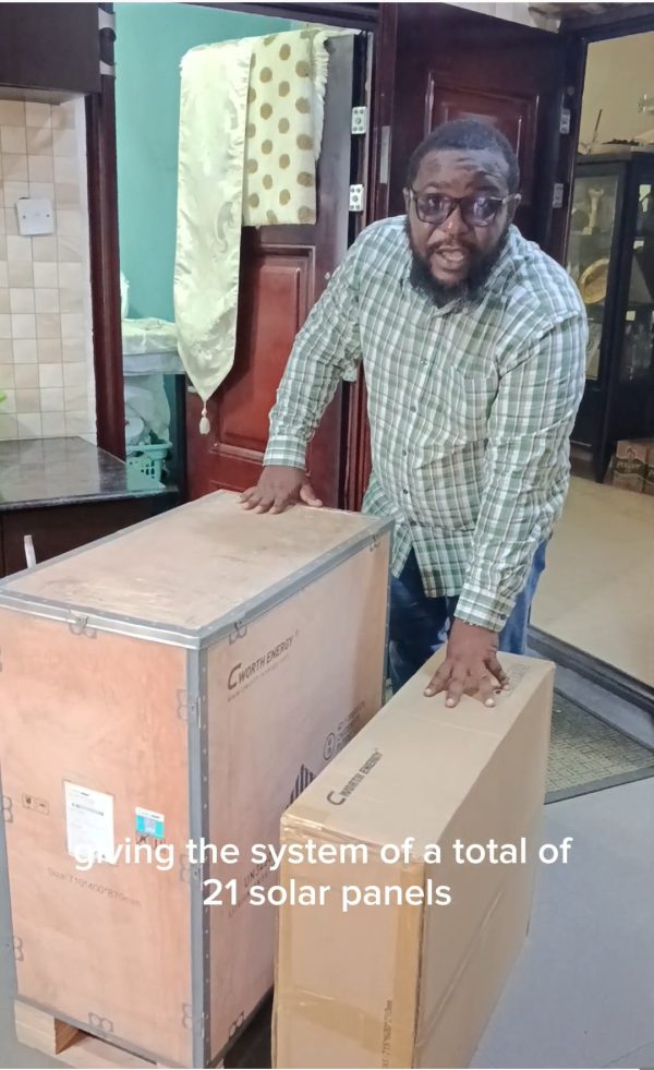 12kva and 15kwh lithium battery inverter about to be Unboxed